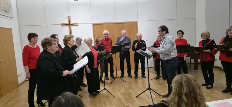 Sing'n'Fun eröffnet die Winterfeier im Kolpinghaus